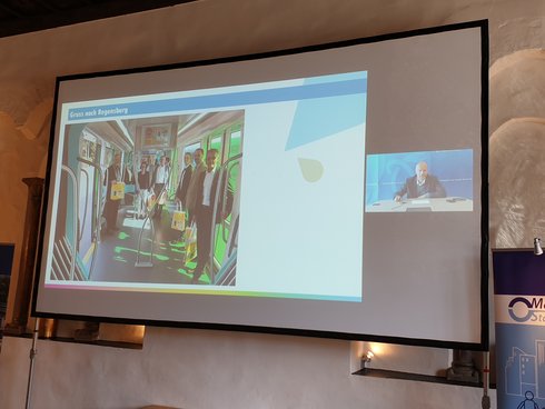 Moderner Stadtverkehr 2021, Foto Bernd Reuss