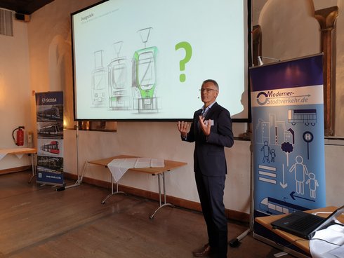 Moderner Stadtverkehr 2021, Foto Bernd Reuss