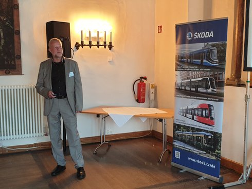 Moderner Stadtverkehr 2021, Foto Bernd Reuss