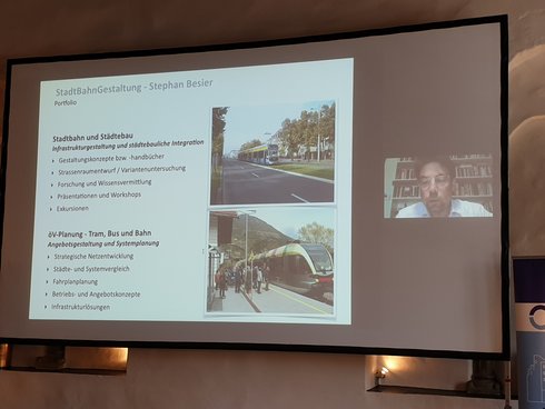 Moderner Stadtverkehr 2021, Foto Bernd Reuss